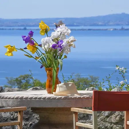 Tatil Evi Rustico Corte Capitani Bardolino